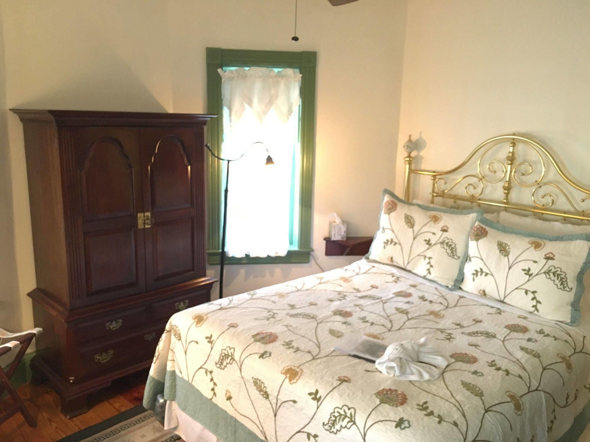 Parsonage Inn Bed And Breakfast Saint Michaels Ngoại thất bức ảnh