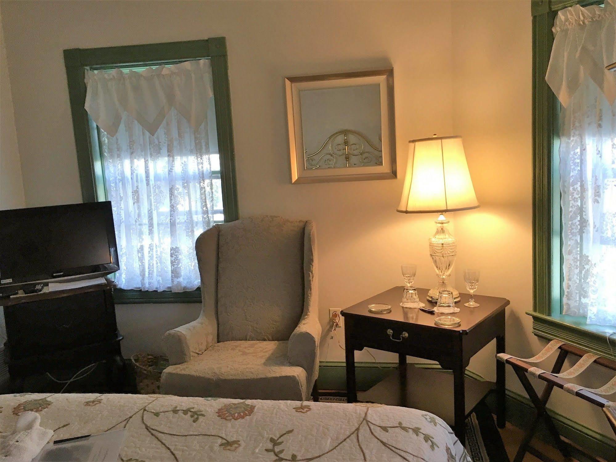 Parsonage Inn Bed And Breakfast Saint Michaels Ngoại thất bức ảnh