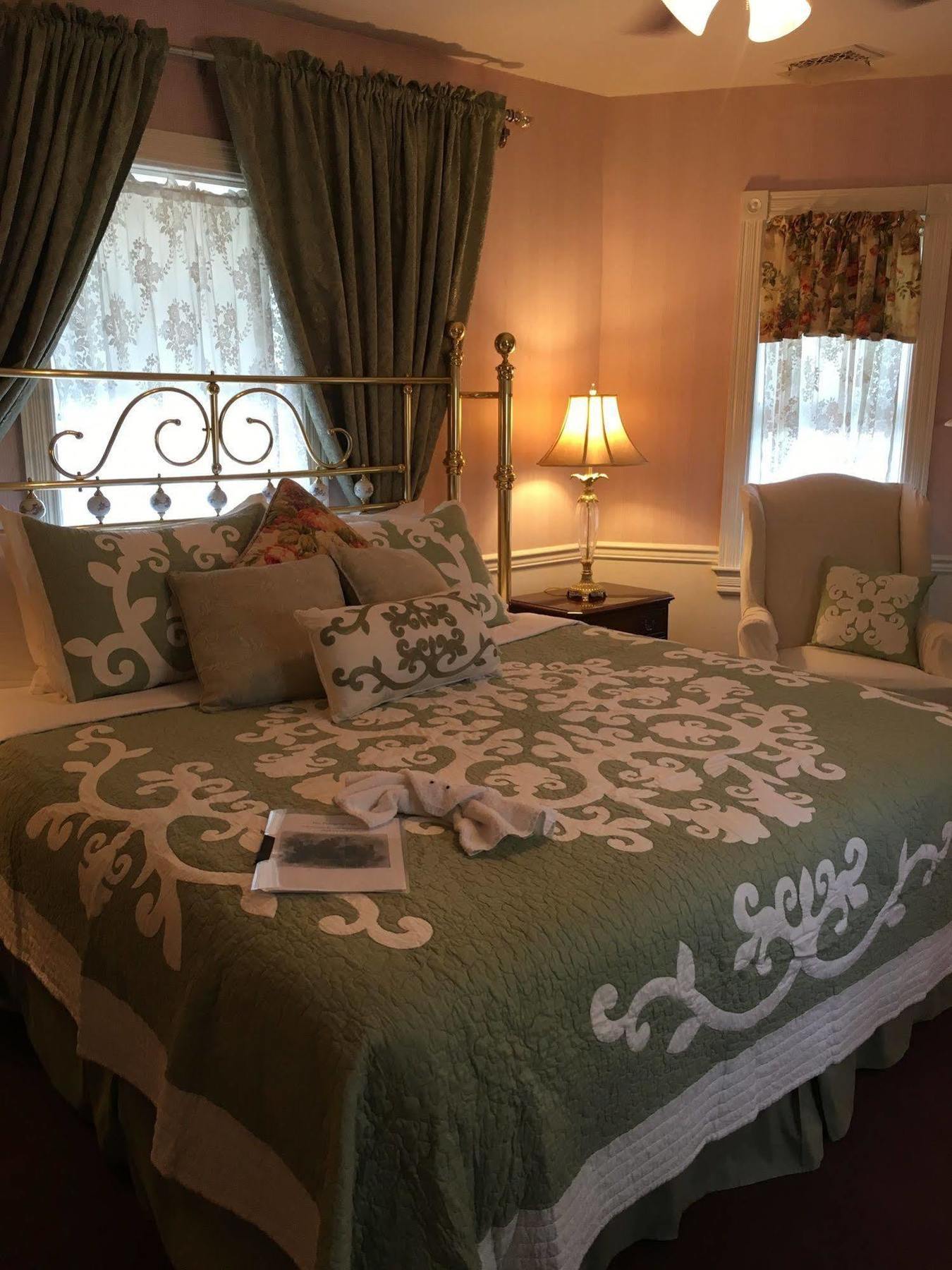 Parsonage Inn Bed And Breakfast Saint Michaels Ngoại thất bức ảnh