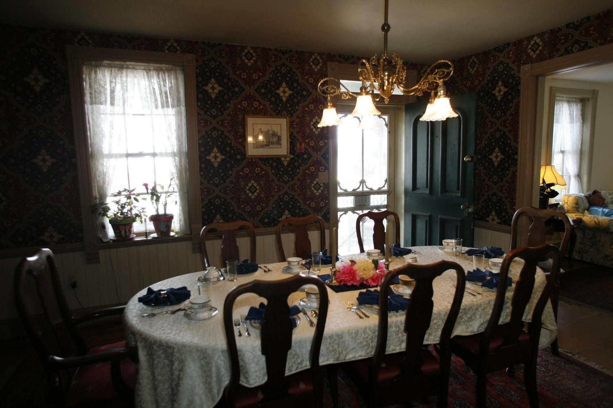 Parsonage Inn Bed And Breakfast Saint Michaels Ngoại thất bức ảnh